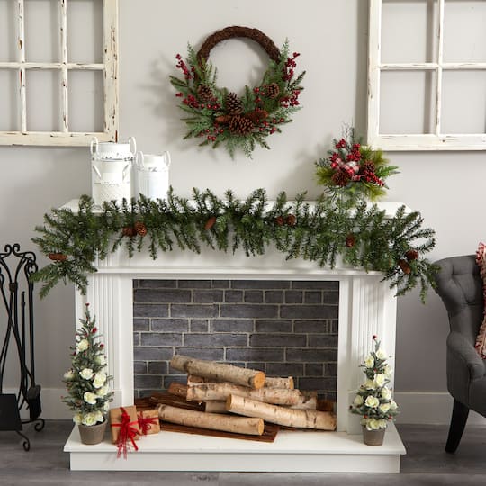 22" Mixed Pine with Berries & Pinecones Wreath